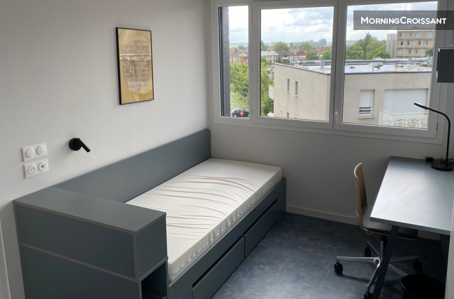 Chambre privée dans T3
