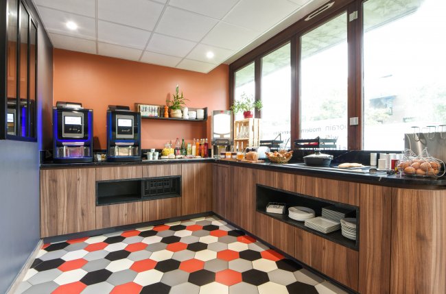 Beau studio avec services hôteliers