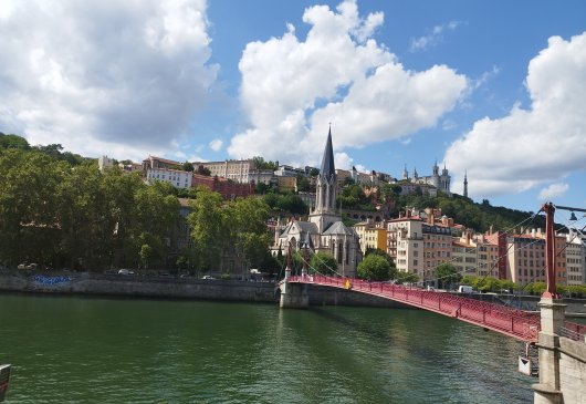 Lyon 2, Ainay-Tilsitt, vue Saône