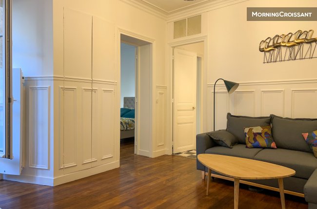 Beautiful flat in Versailles