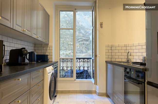 Beautiful flat in Versailles