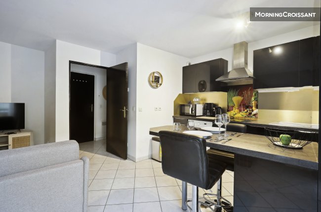 Chic apart duplex with parking