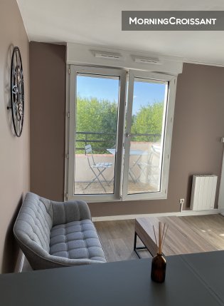 Studio meublé Elancourt