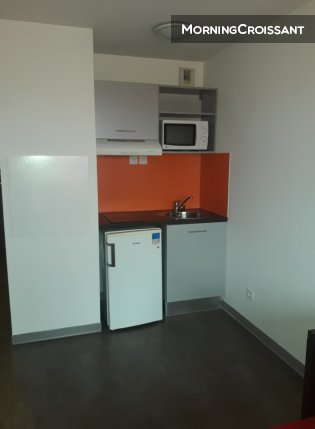 Joli studio équipé