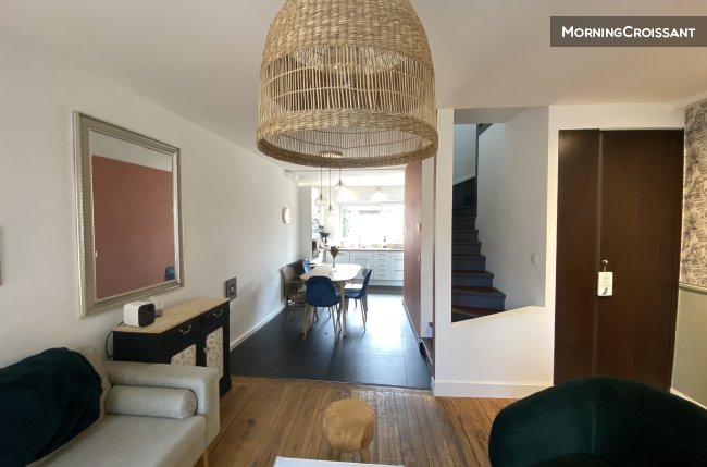 Maison de ville, 2 ch / 2 bureaux