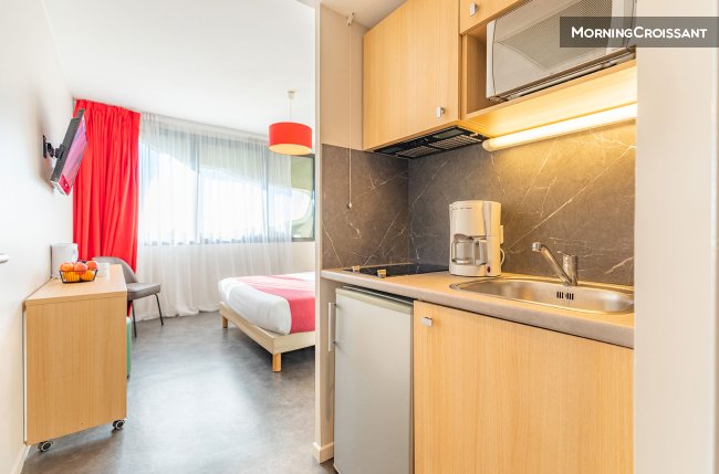Beau studio avec services hôteliers