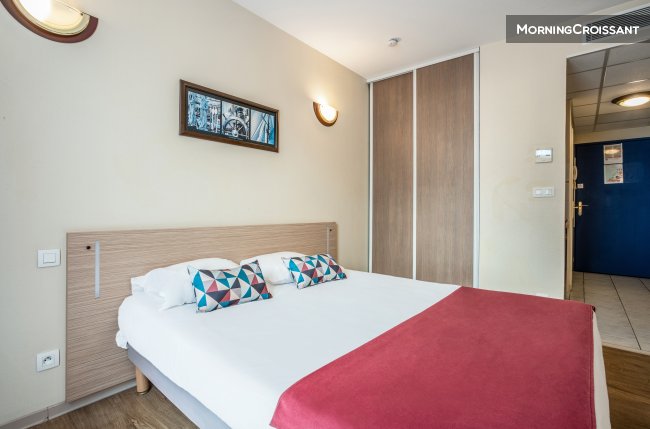 Beau studio avec services hôteliers