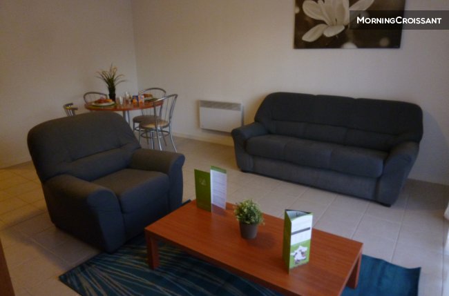 Beau T3 avec services hôteliers