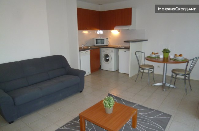 Beau T3 avec services hôteliers