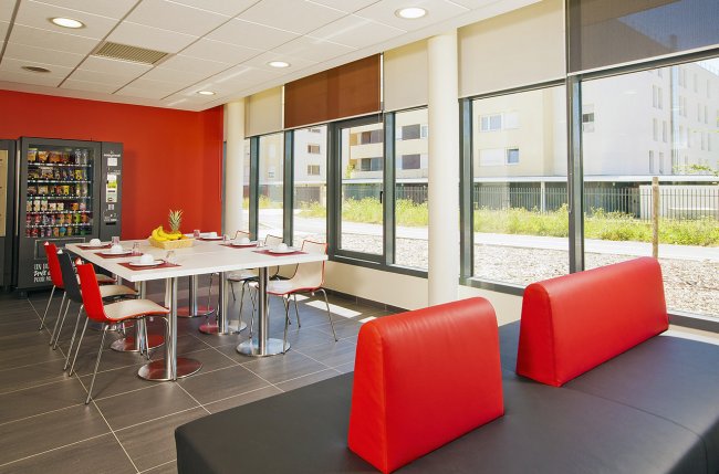 Studio tout équipé en résidence
