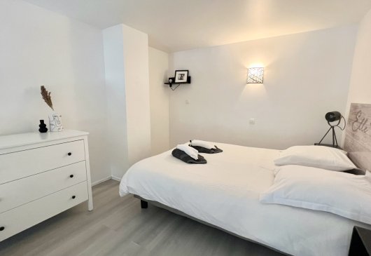 Duplex Proche RER A et Disneyland