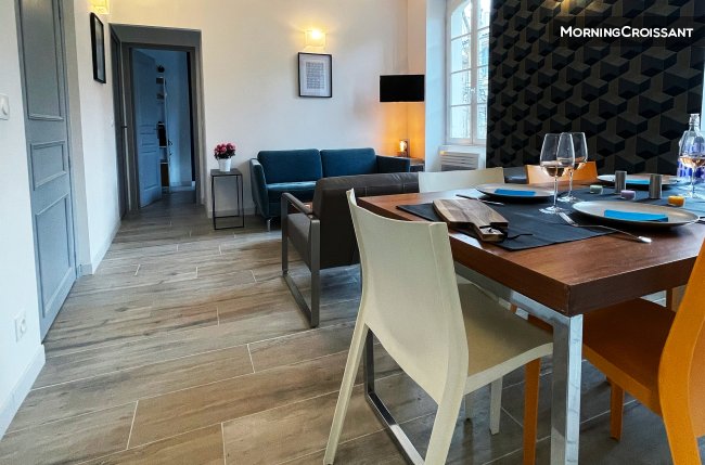 Appartement contemporain + parking
