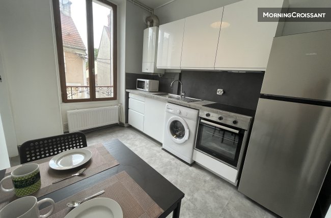 Bright apartment * In city center