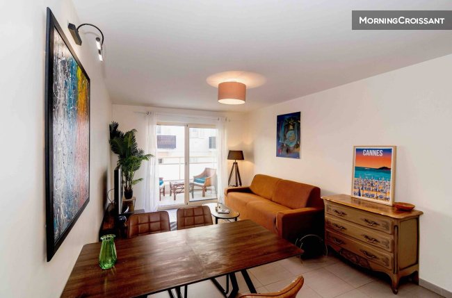 Cannes : Spacieux appartement
