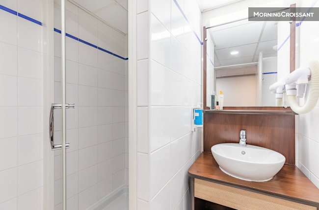 Beau T2 avec services hôteliers