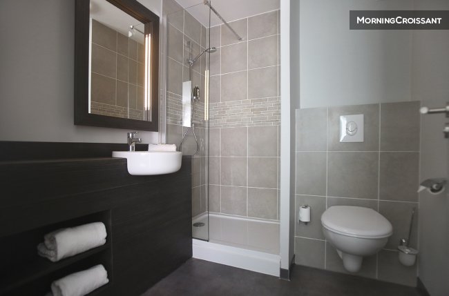 Beau T2 avec services hôteliers