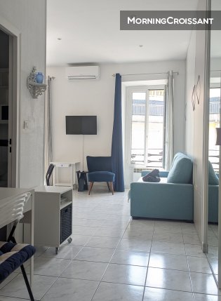 Joli Studio spacieux Place Masséna