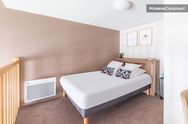 Grand studio avec services hôtelier