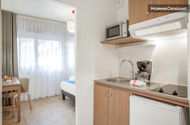 Beau studio avec services hôteliers