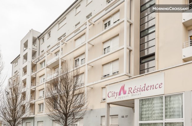 Studio meublé en résidence