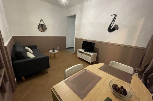 Bright apartment * In city center