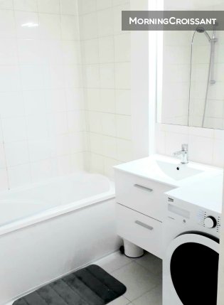 Une Chambre - Proche Champs Elysees