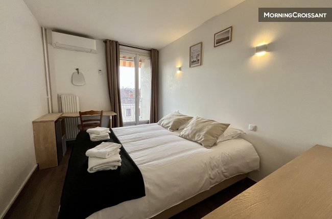 LE ZOLA - balcon et parking