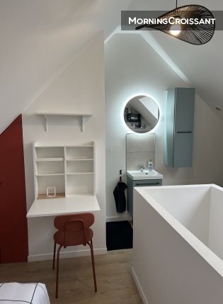 Studio cosy sous les toits