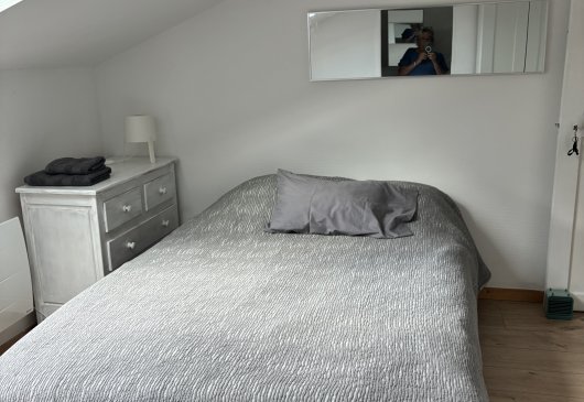 Chatou chambre meublee sdebprivee