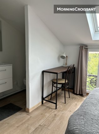 Chatou chambre meublee sdebprivee