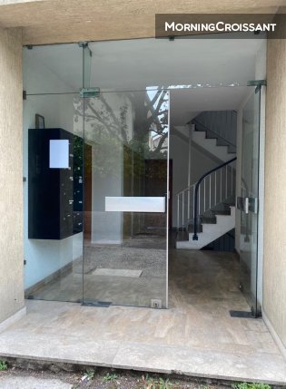 2 chambres Lit King parking gratuit