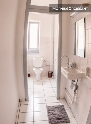 Lumineuse chambre de 14 m² - ST85