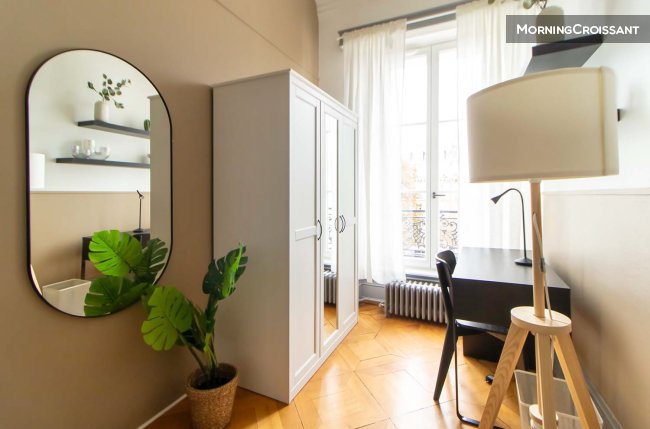 Grande chambre de 17 m² - ST90
