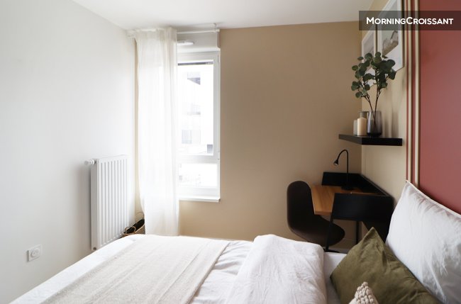 Chambre chaleureuse de 10 m² - ST78