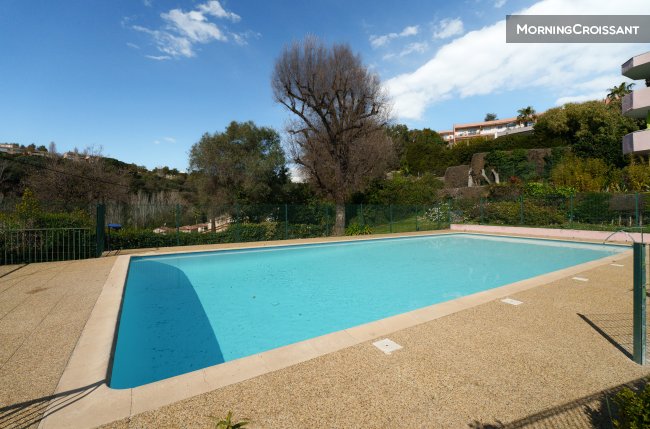 Beau studio à Villeneuve-Loubet