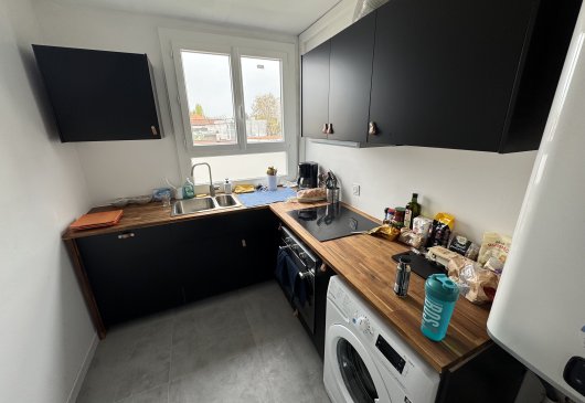 T4 Lumineux avec balcon à Bagatelle