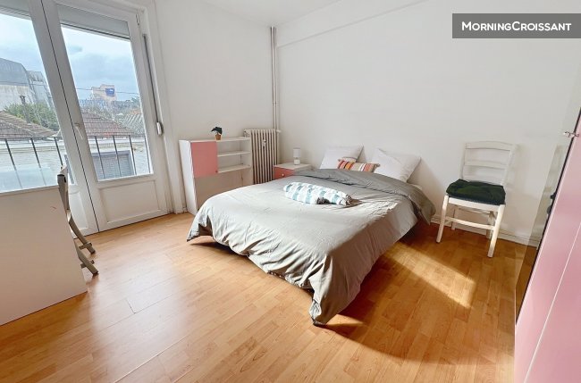 Grand meublé 73 m2 en résidence