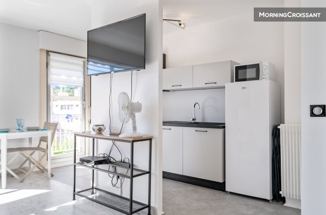 Studio moderne à Vallauris