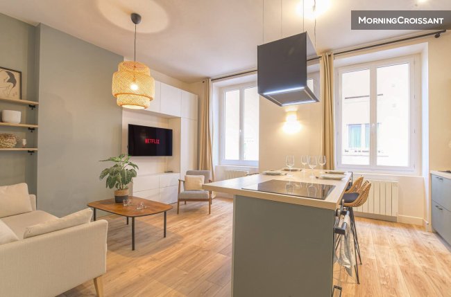 Design et Chaleureux proche Bourse