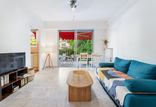Charmant studio avec terrasse