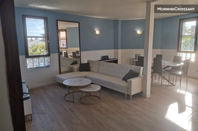 Espace de travail – grand logement