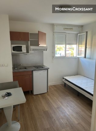 Studio meublé en résidence