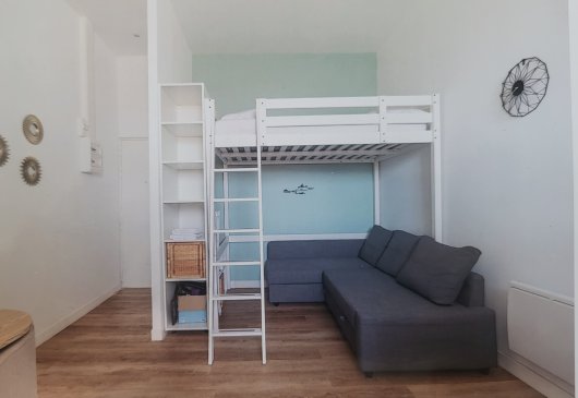 Super studio cosy et refait à neuf