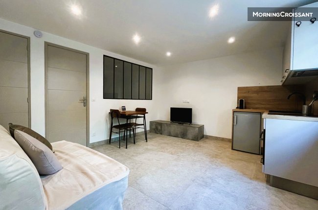 Valbonne Village T2 meublé  rénové