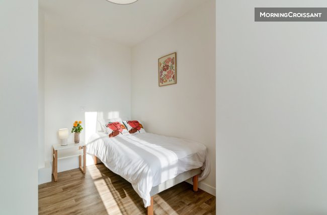 Très beau studio roche centre