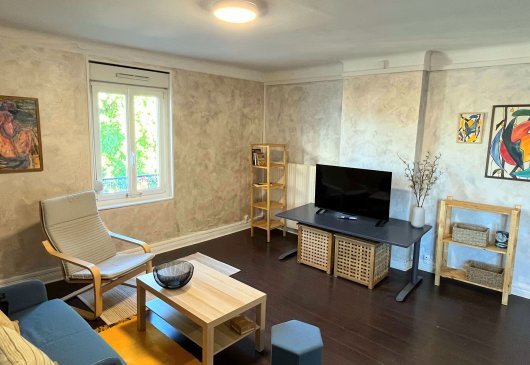 Cozy, proche Uni, centre, au calme