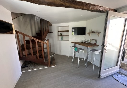 Maisonnette avec cour