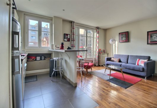 2 pièces - 1 chambre - CHEZMILLE