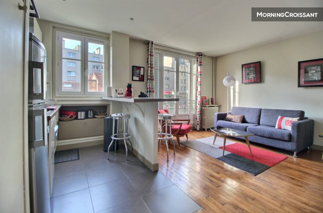 2 pièces - 1 chambre - CHEZMILLE