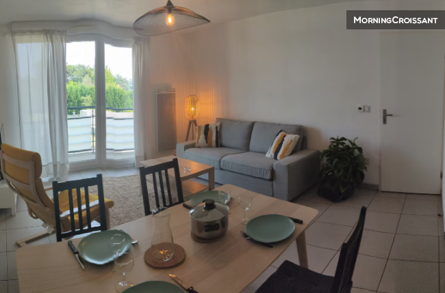 T3 Bruges - 2 min Tram